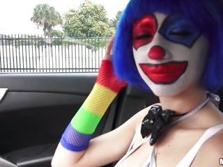 clown girl sucked my dick